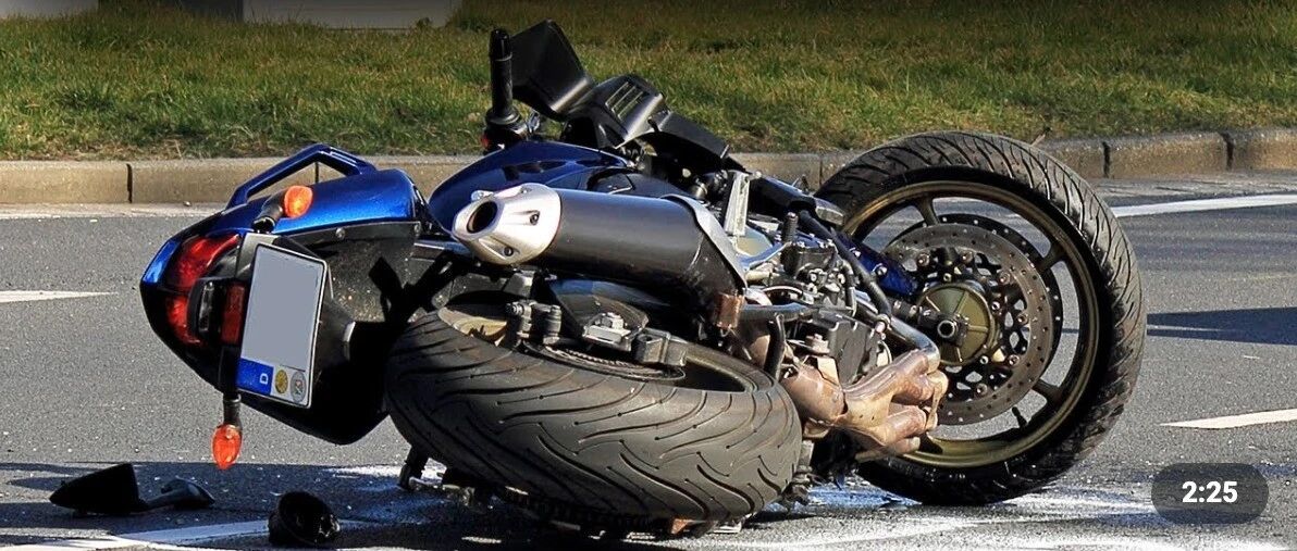 怎样停摩托车更安全？