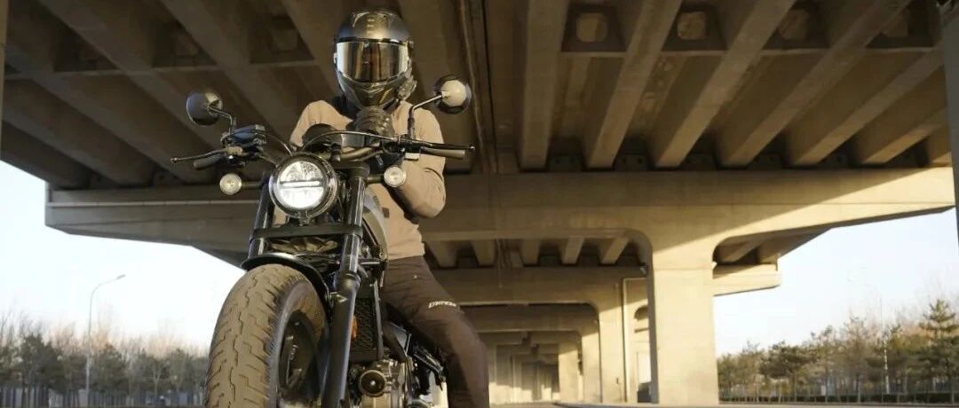 车评：本田CM300，简单纯粹的入门巡航车