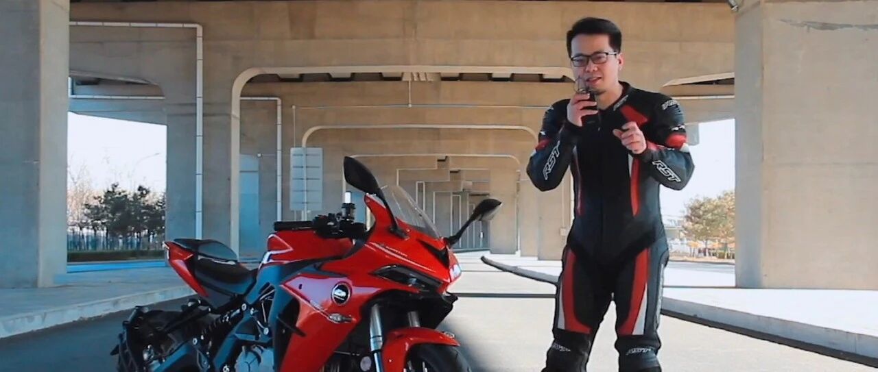 车评：四缸跑车“赛600”怎么样？